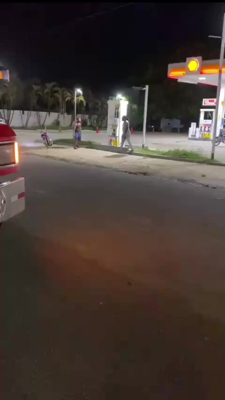 Two Guys With Machetes Goes At It And It Didn’t End Well Two Guys With Machetes Goes At It And It Didn’t End Well